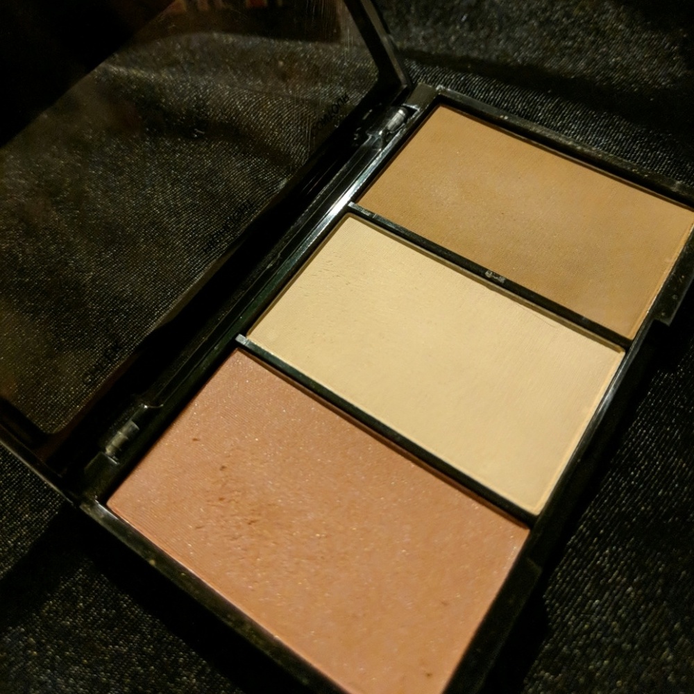 BYS Contouring Palatte